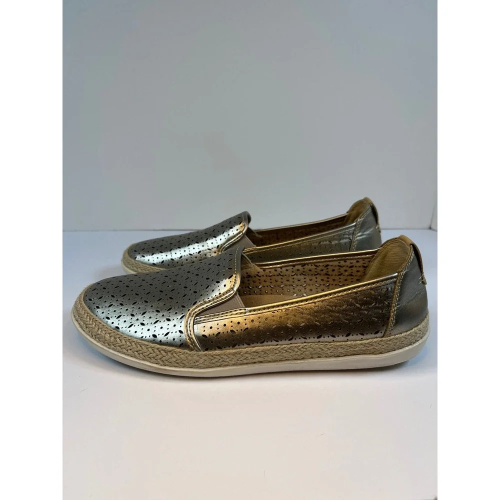 Earth Spirit Womens Gold Metallic Laser Cut Espadrille Slip On Loafers Size 9